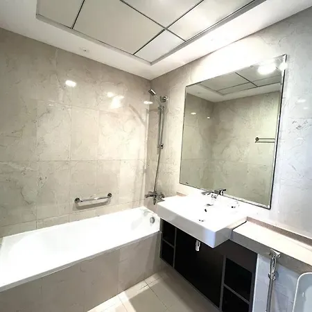 1 Bedroom Flat, Luxury Amenities, Near Jbr Beach & Club With Free Parking In Jbr دبي المظهر الخارجي الصورة