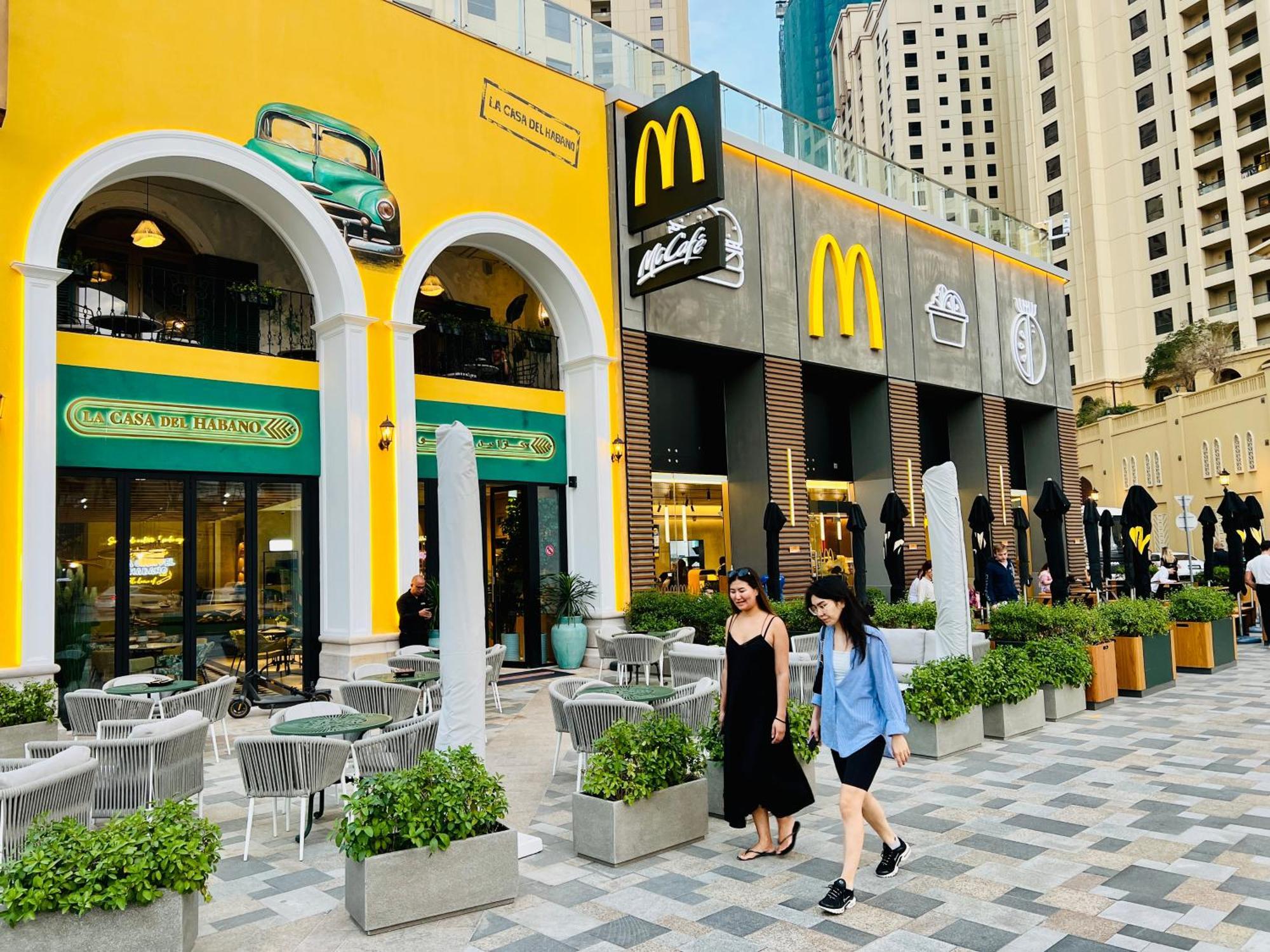 شقة 1 Bedroom Flat, Luxury Amenities, Near Jbr & Club With Free Parking In Jbr دبي
