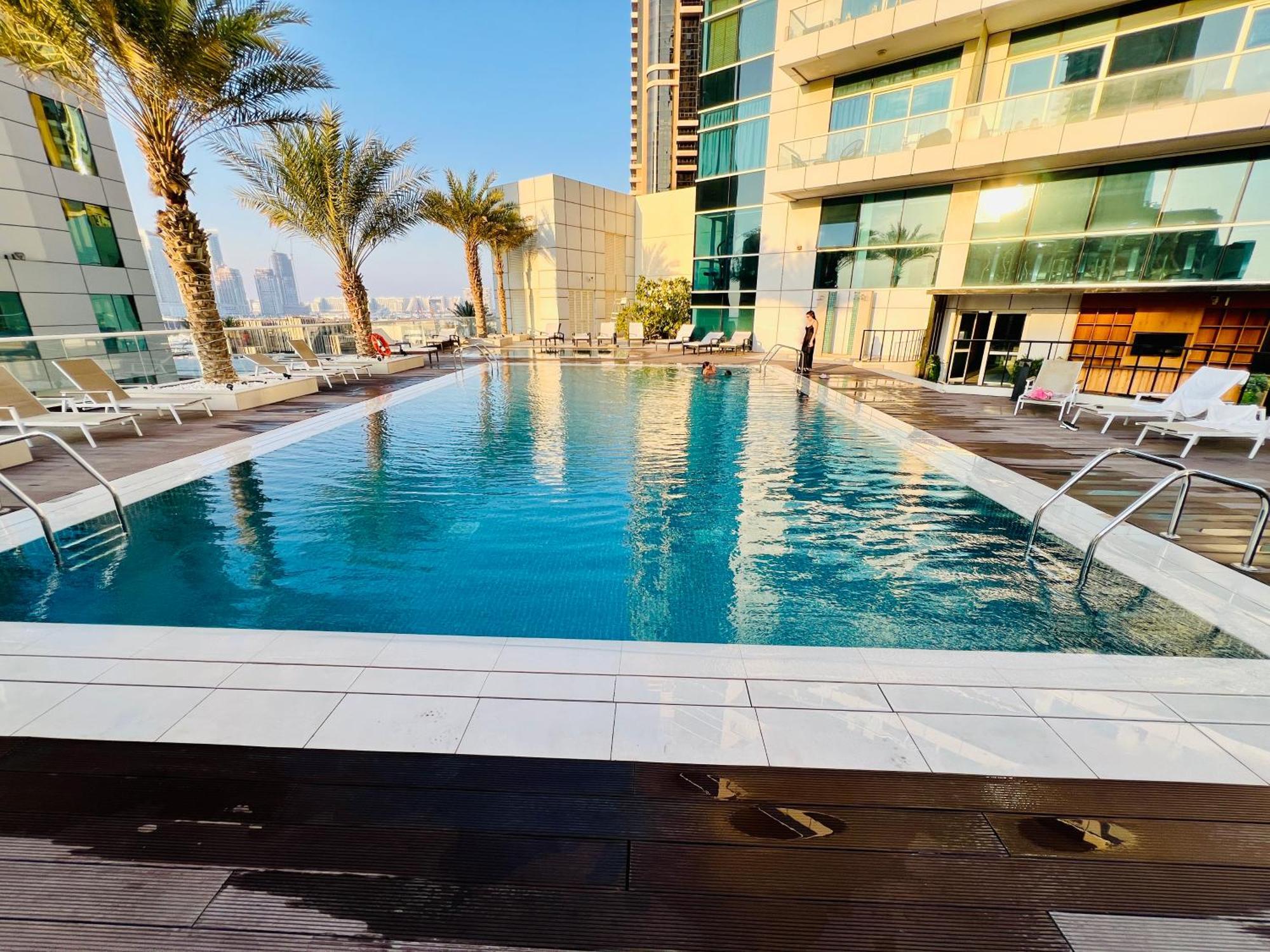 1 Bedroom Flat, Luxury Amenities, Near Jbr & Club With Free Parking In Jbr شقة *