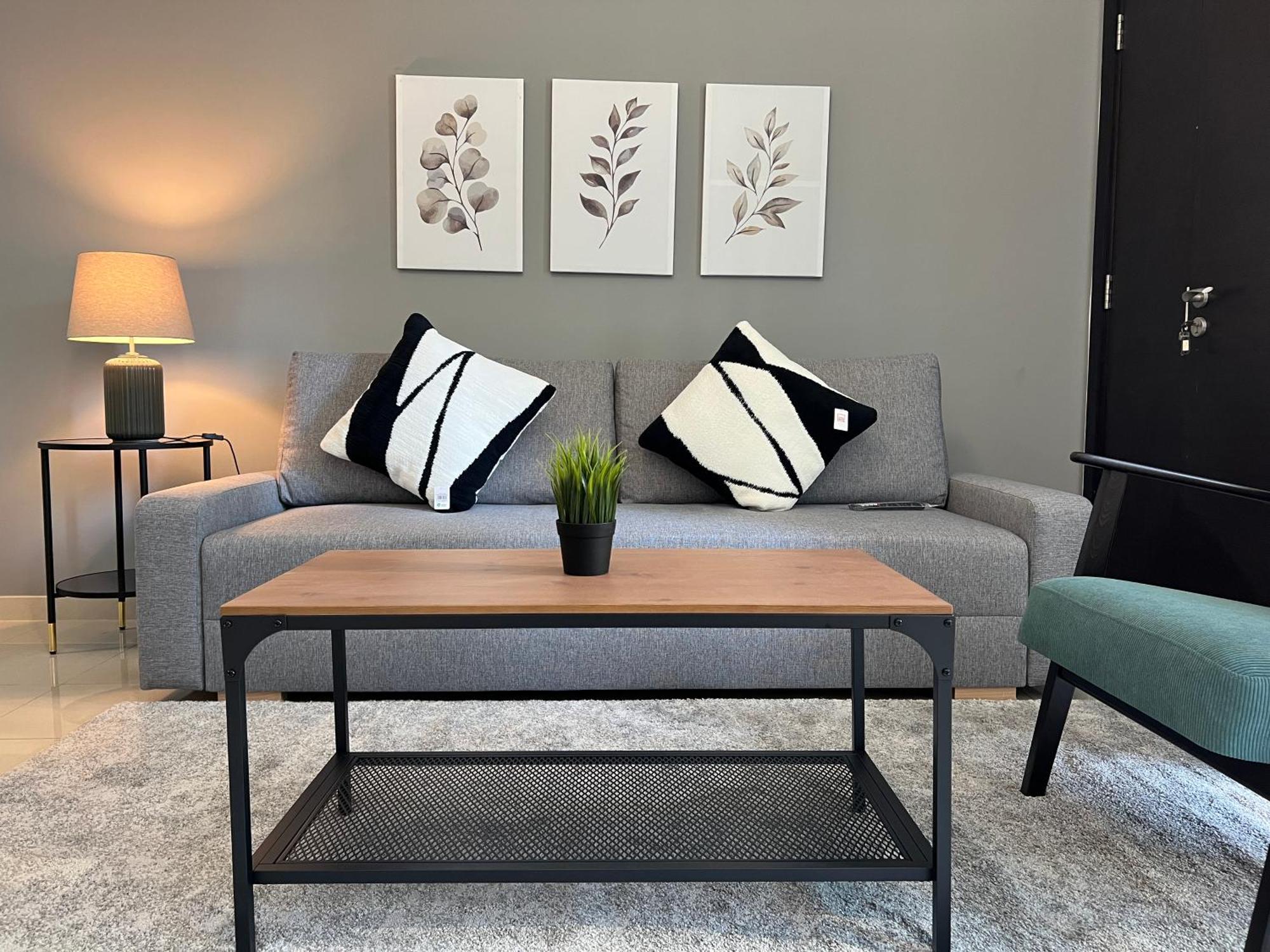 1 Bedroom Flat, Luxury Amenities, Near Jbr & Club With Free Parking In Jbr دبي