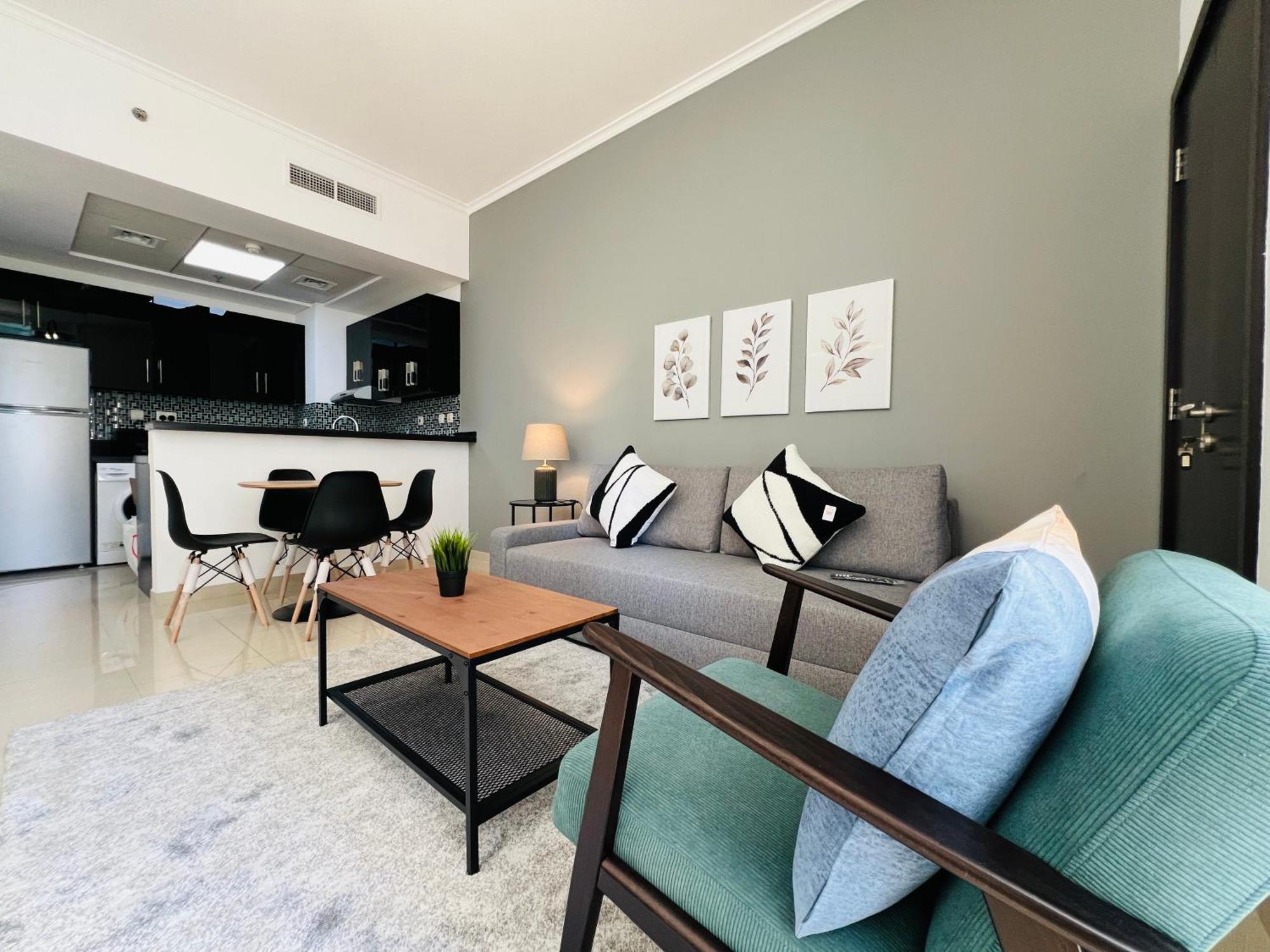 1 Bedroom Flat, Luxury Amenities, Near Jbr & Club With Free Parking In Jbr شقة