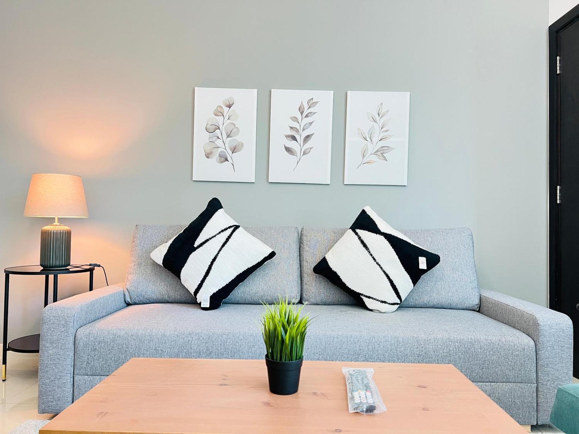 شقة 1 Bedroom Flat, Luxury Amenities, Near Jbr & Club With Free Parking In Jbr *